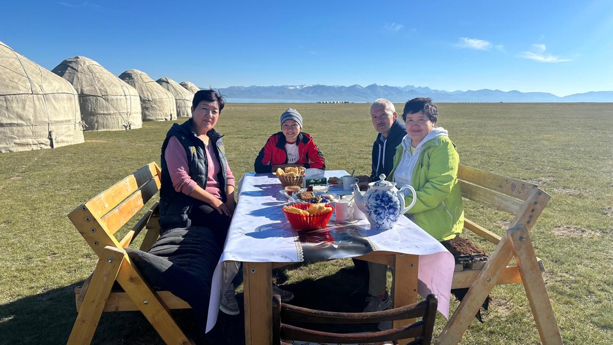 Yurt Camp Ali-Nur At Lake Song-Kol Юрточный Лагерь Али-Нур Озеро Сон-Куль Сон-Куль Кыргызстан Нарын Kyrgyzstan Naryn Exterior foto